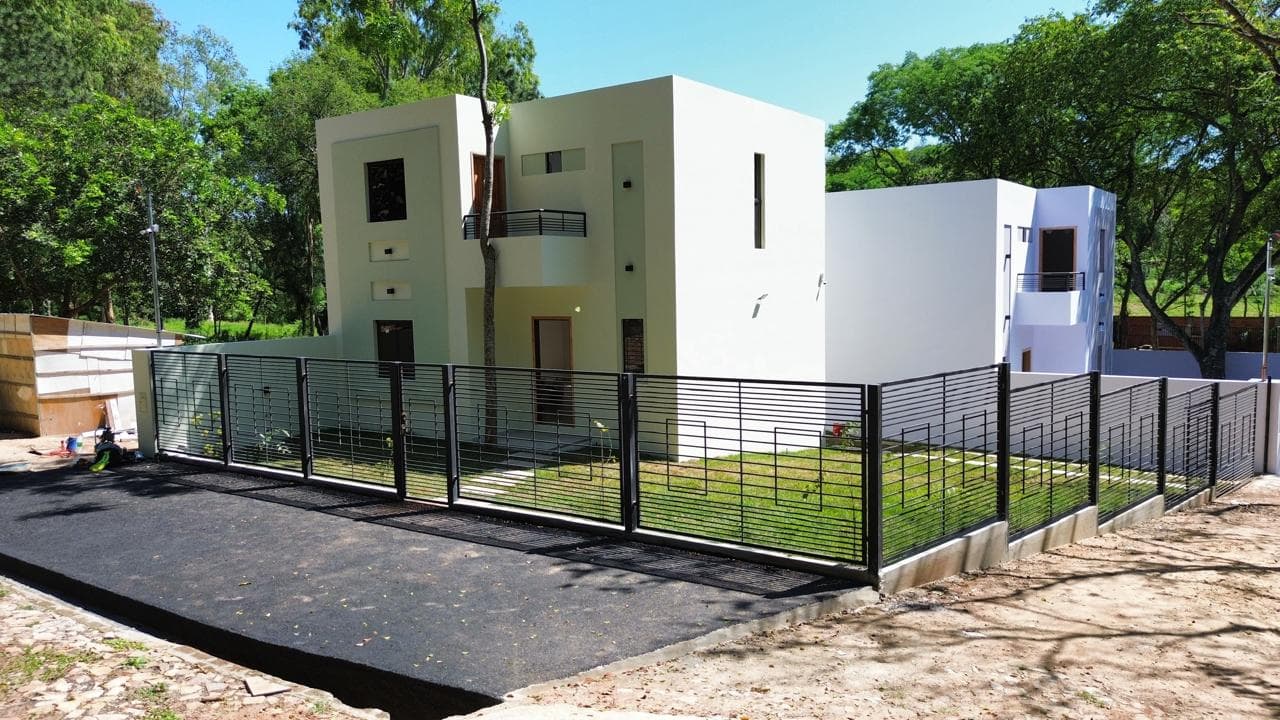 Casa a Estrenar en Luque