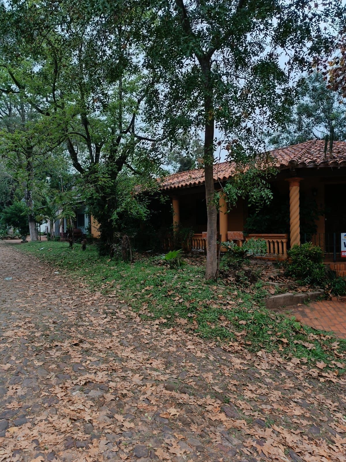 Casa de estilo colonial en piribebuy — foto 3