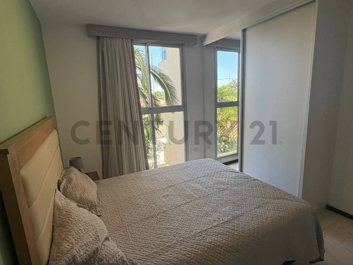 En alquiler departamento amoblado en los laureles — foto 2