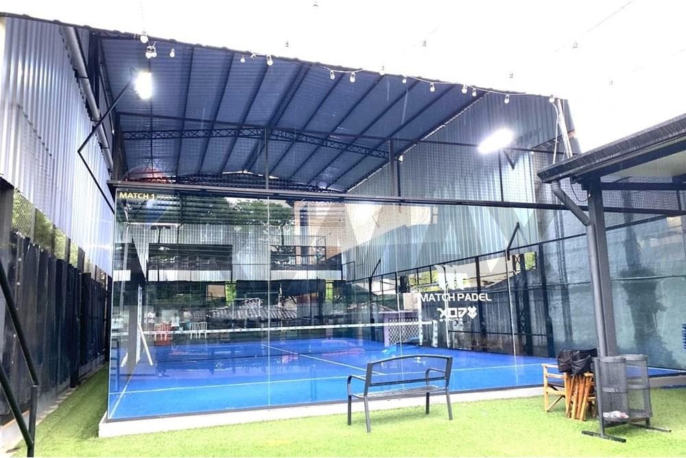 Deposito con cancha de padel en San Lorenzo, foto 1