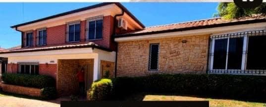 **vendo o alquilo casa con piscina y quincho en Las Lomas – a refaccionar**, foto 3