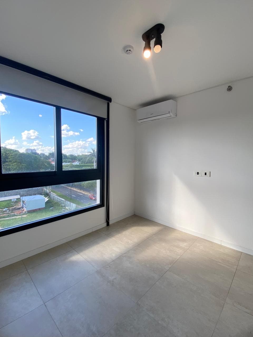 Departamento en el barrio mburucuya — foto 4