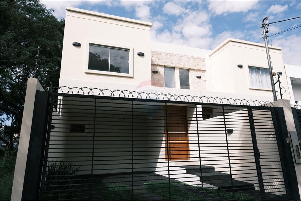 J. A. Alquilo duplex 3 dormitorios