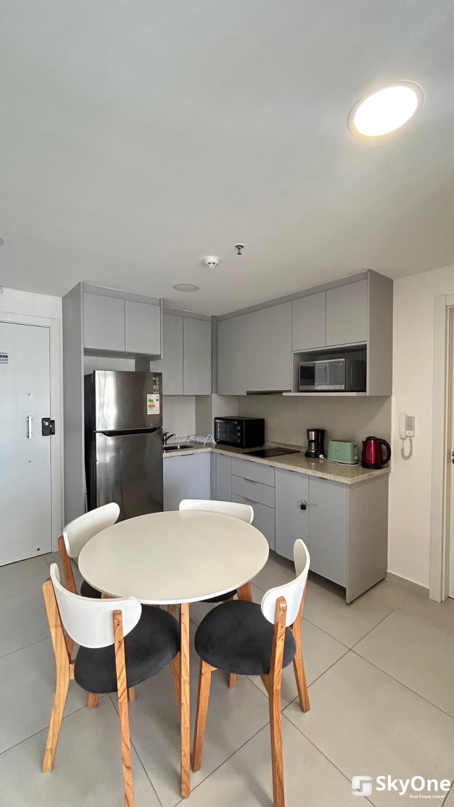 En venta monoambiente amoblado en barrio mburukuja asuncion, foto 3