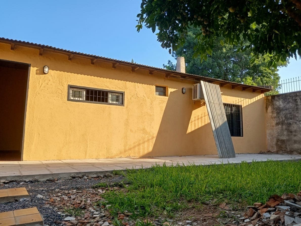 Casa con Amplio Terreno en San Lorenzo, Barrio San Rafael, foto 2