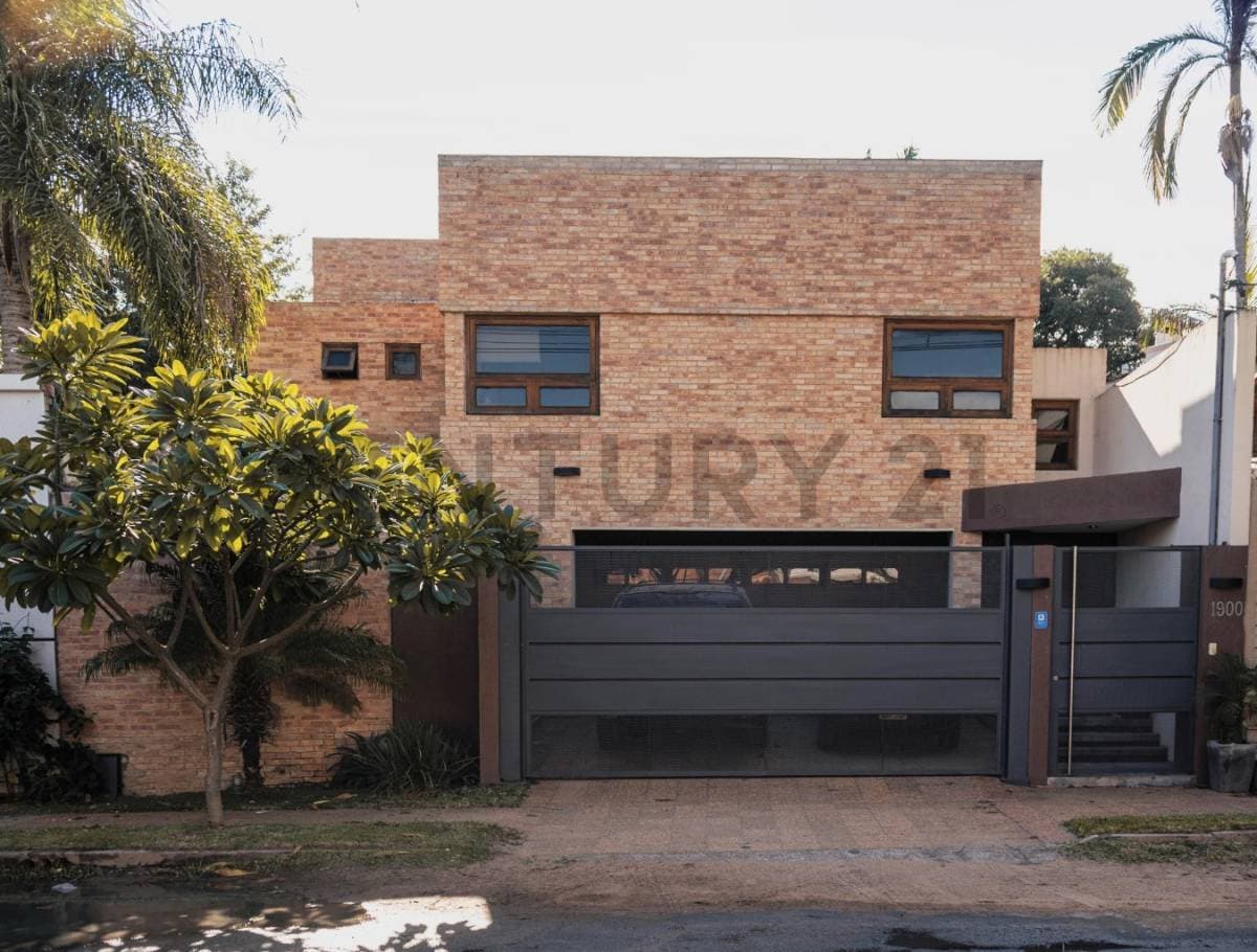 Alquiler de Casa en Mburucuyá, Asunción