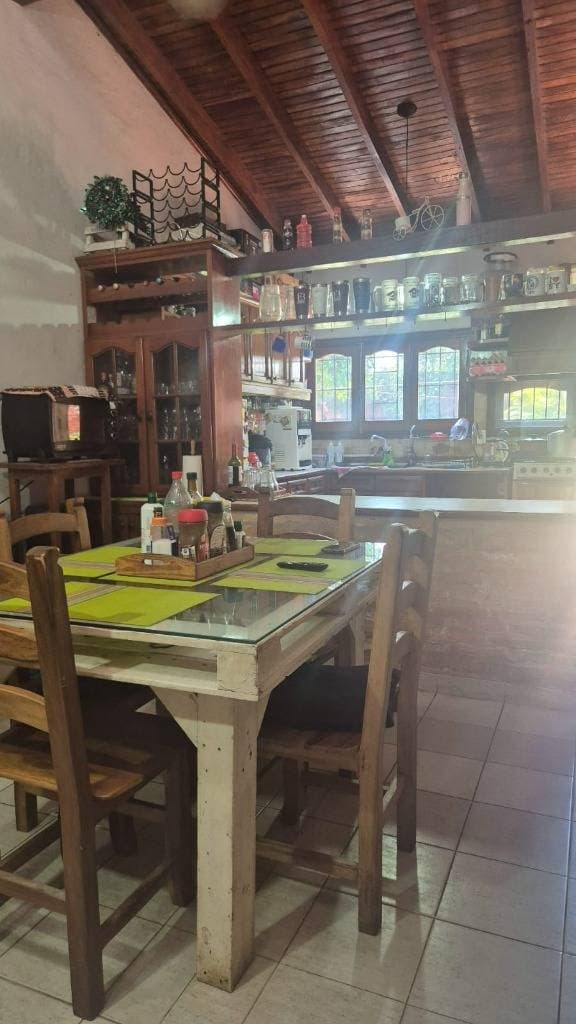 En venta – casa en Villa Elisa, foto 2