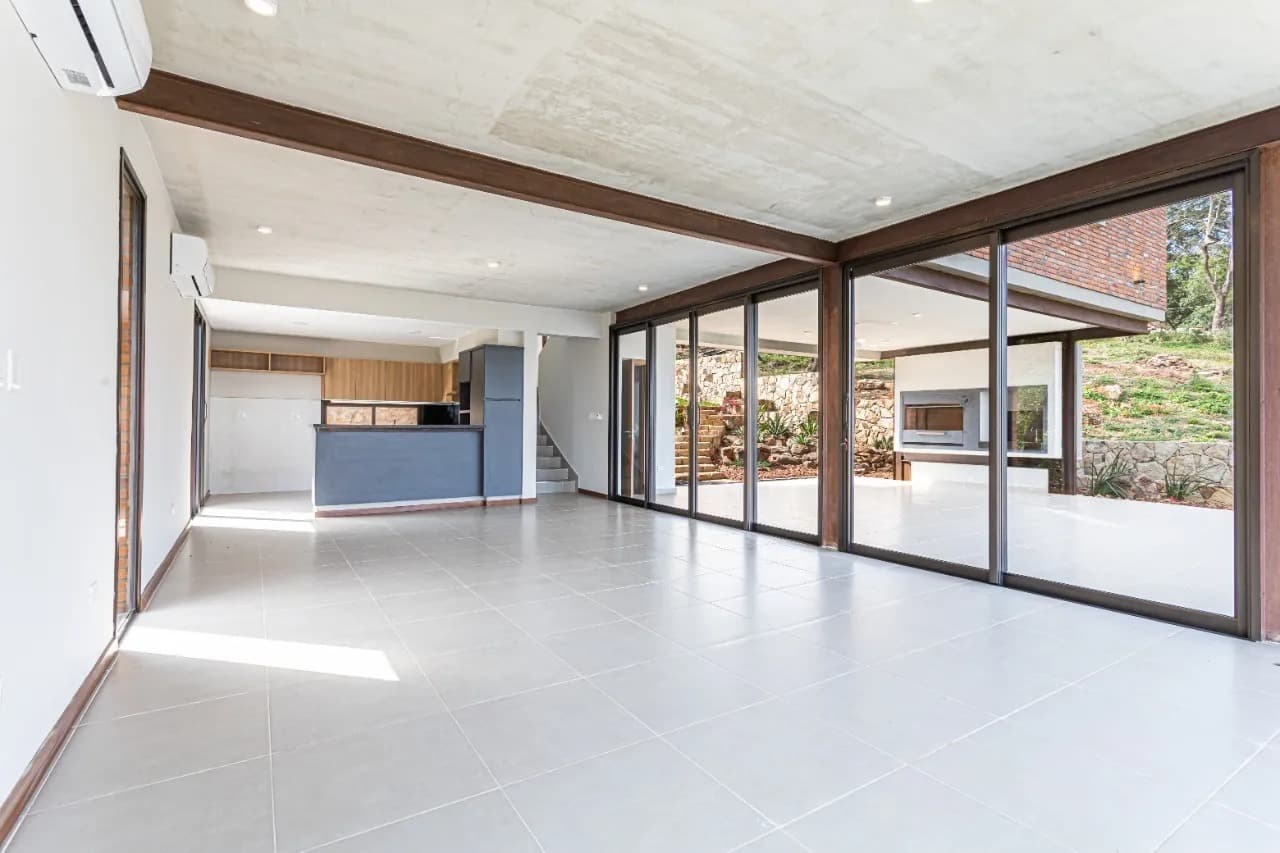 Casa En Venta En San Bernardino – La Suiza, foto 3