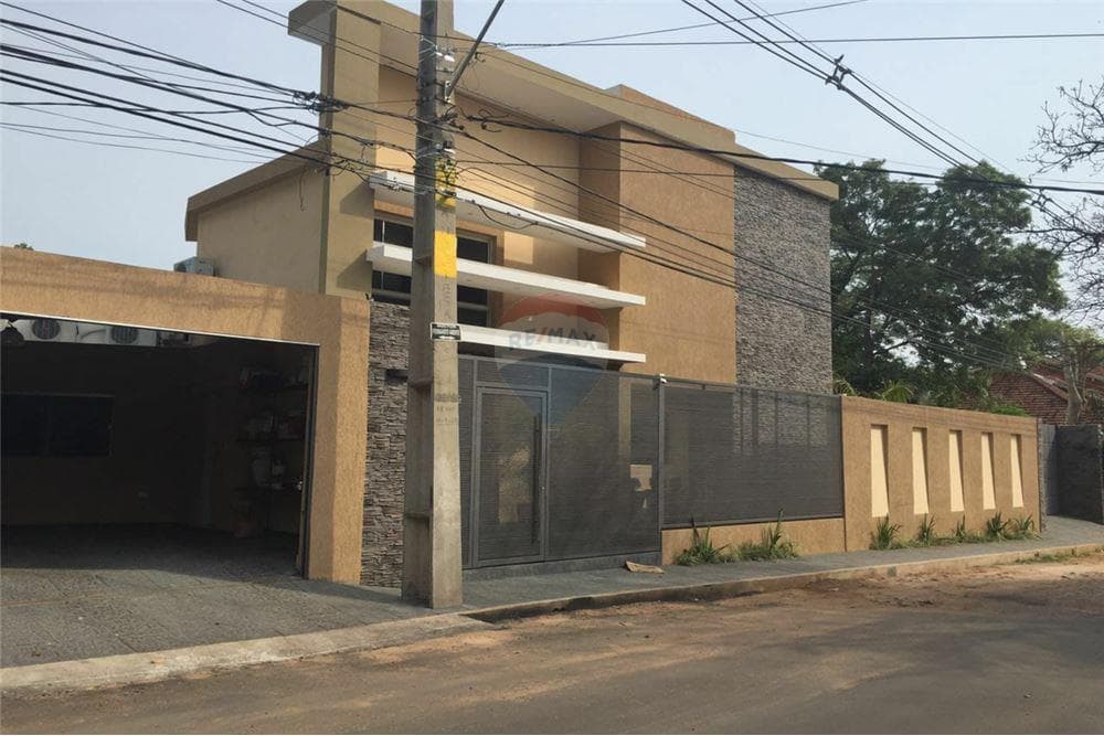 Residencia - Venta - Mburicaó, Paraguay