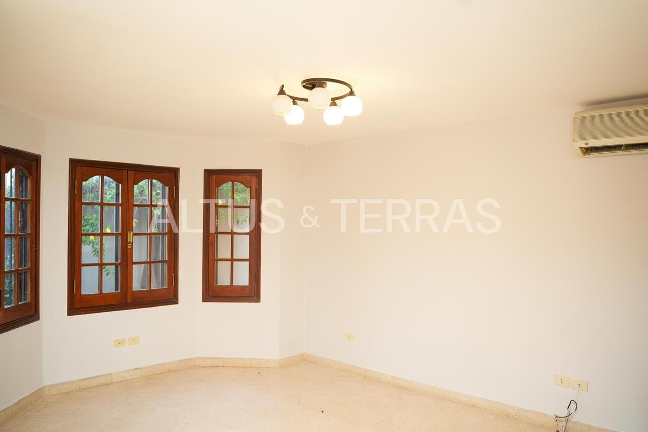 Casa de 2 plantas en barrio los laureles-asuncion, foto 4