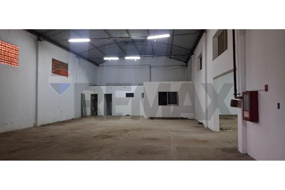 Déposito/tinglado en fdo. Z. Norte — foto 2