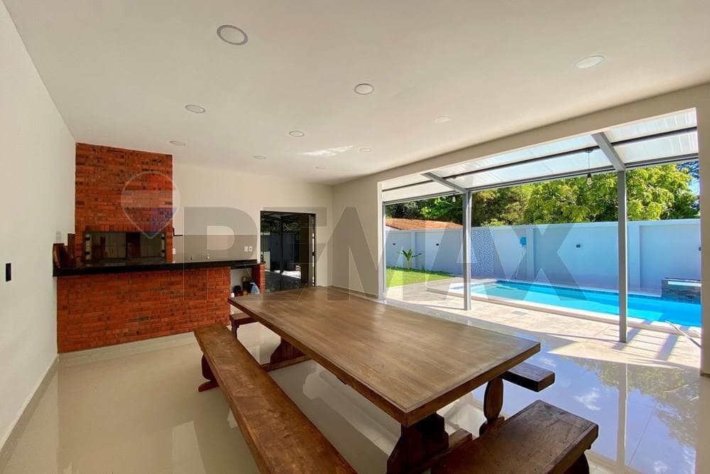 Casa - Venta - San Bernardino, Cordillera, Paraguay, foto 1