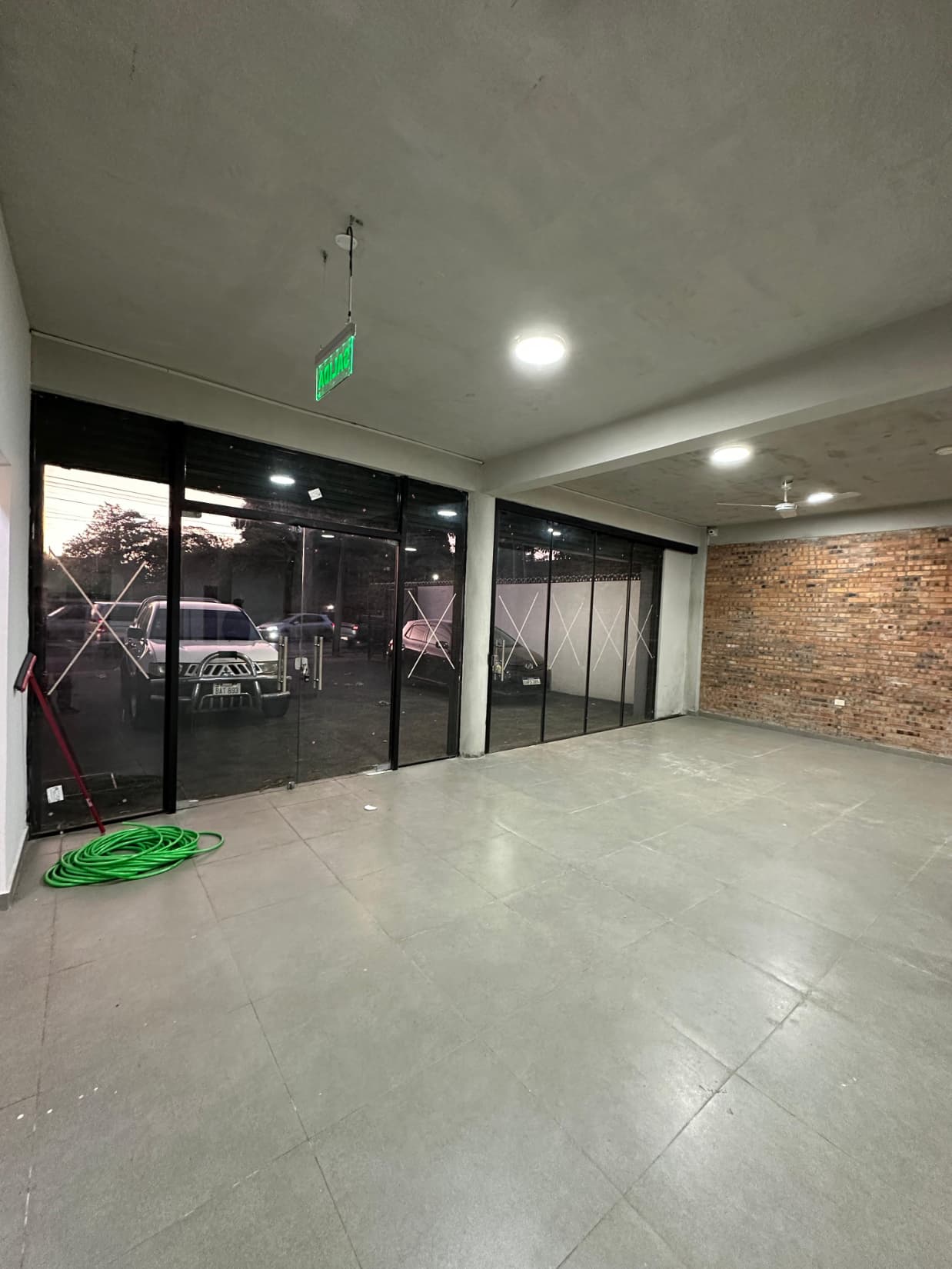 Salon comercial a estrenar Luque -San Lorenzo, foto 4