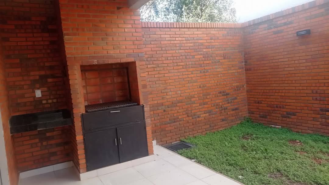 vendo duplex en Luque