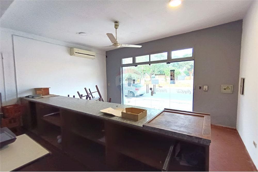 salón comercial en Fernando de la Mora zona Sur, foto 3
