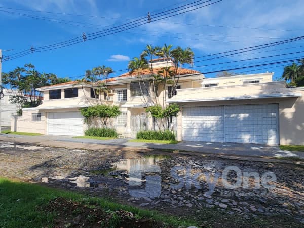 Amplia casa en Carmelitas Asunción, foto 5