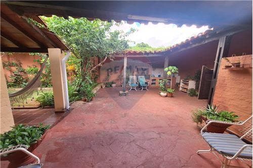 Casa zona colegio japones paraguayo — foto 4