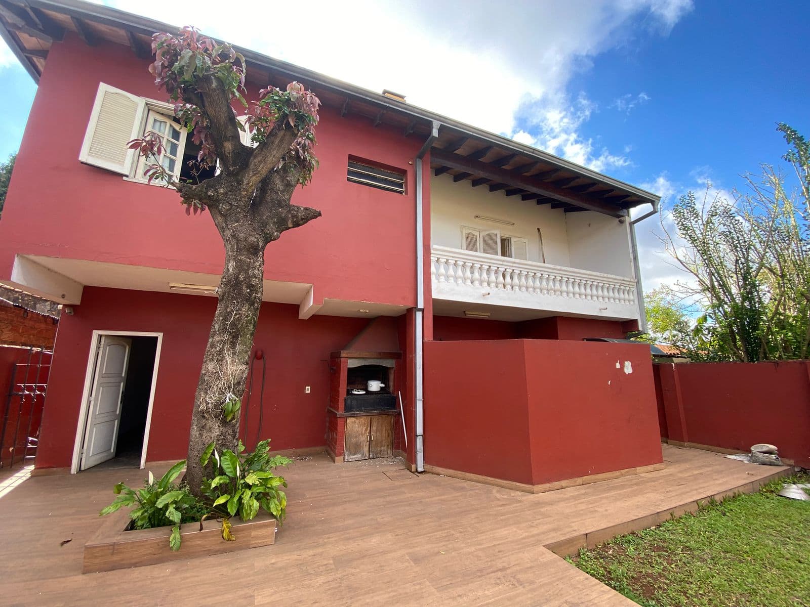 Excelente oportunidad de residencia a refaccionar en la ciudad de Lambaré — foto 3