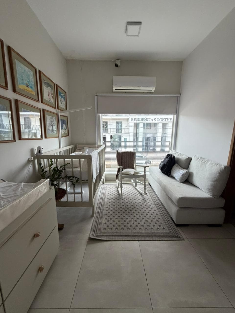 Hermoso triplex en ycuá sati - zona goethe, foto 5