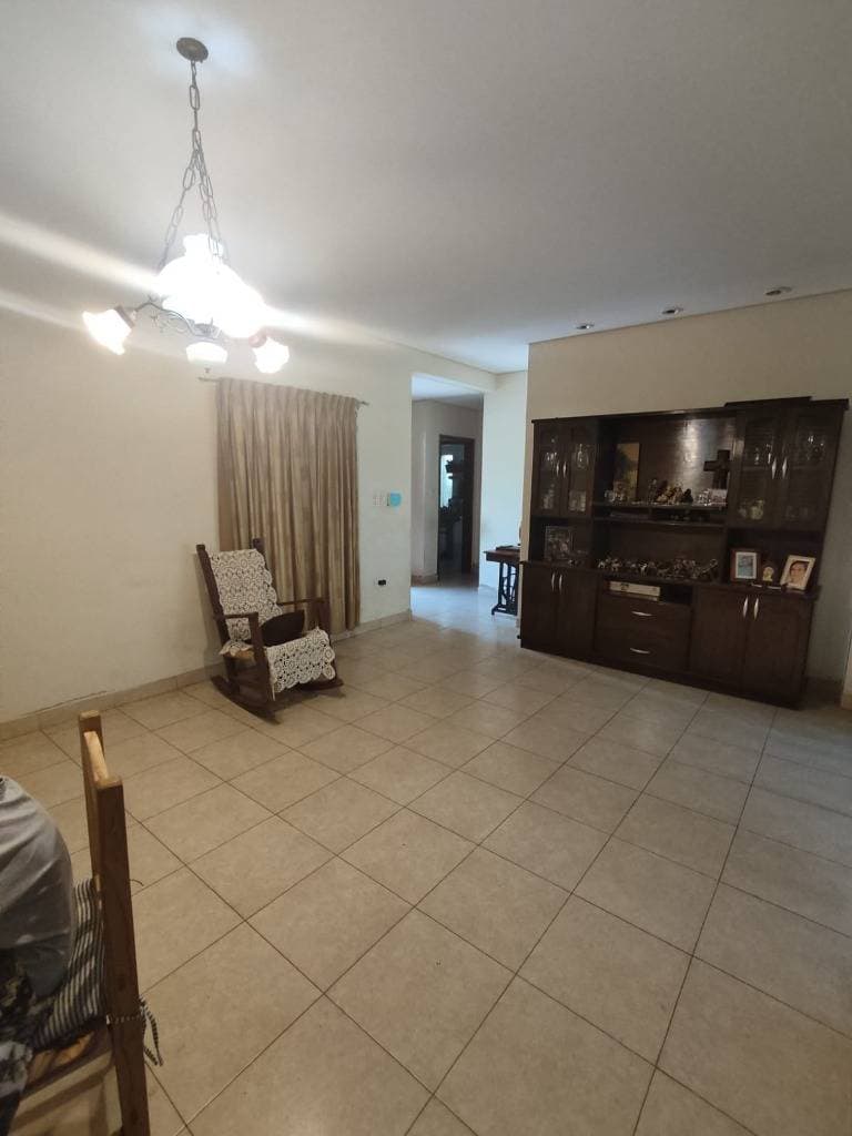 Casa en barrio villa aurelia, foto 3