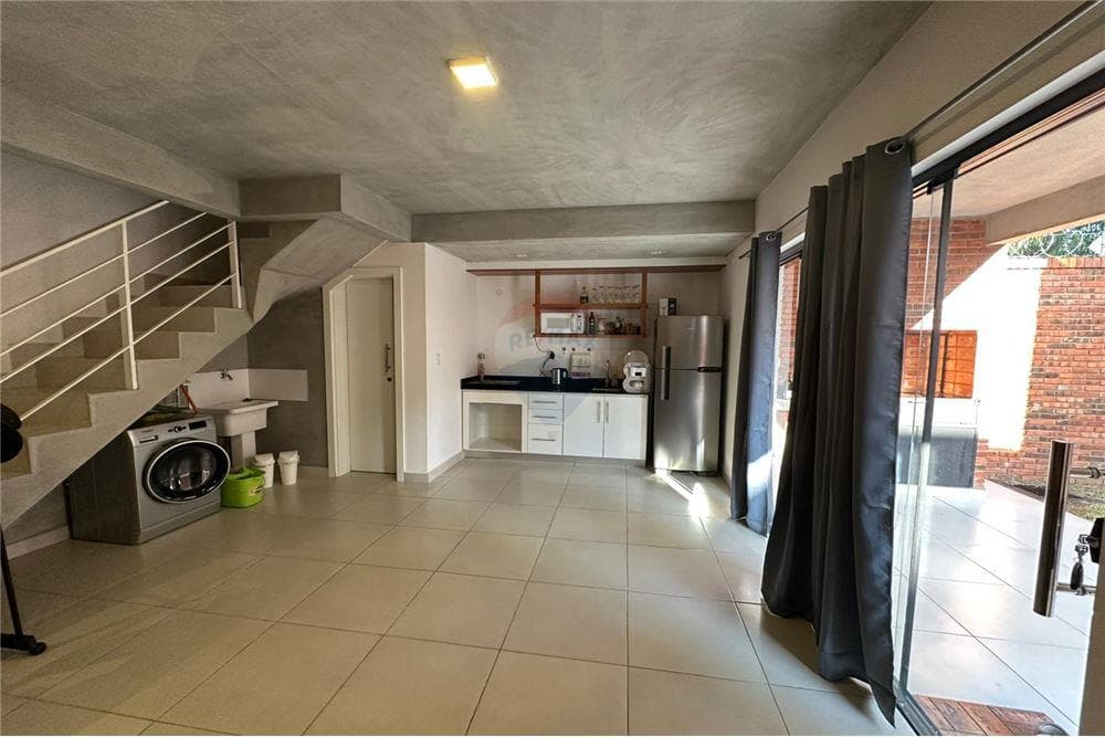 De duplex en Luque loma merlo — foto 2