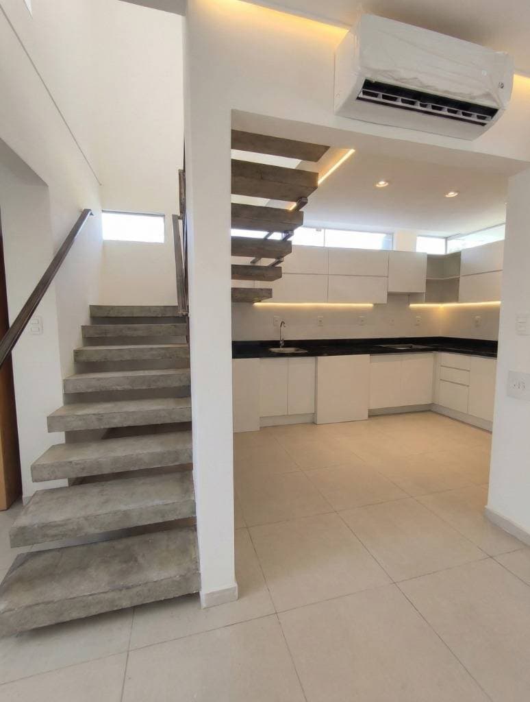 duplex a estrenar de 4 dormitorios en Fernando de la Mora zona norte, foto 5
