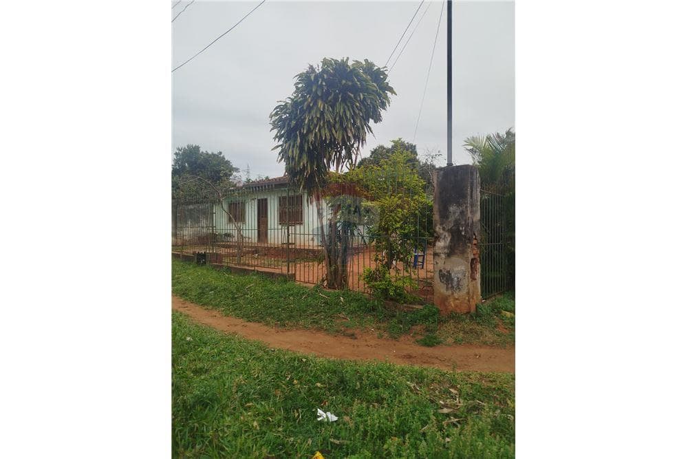 Terreno con casa a demoler, foto 2