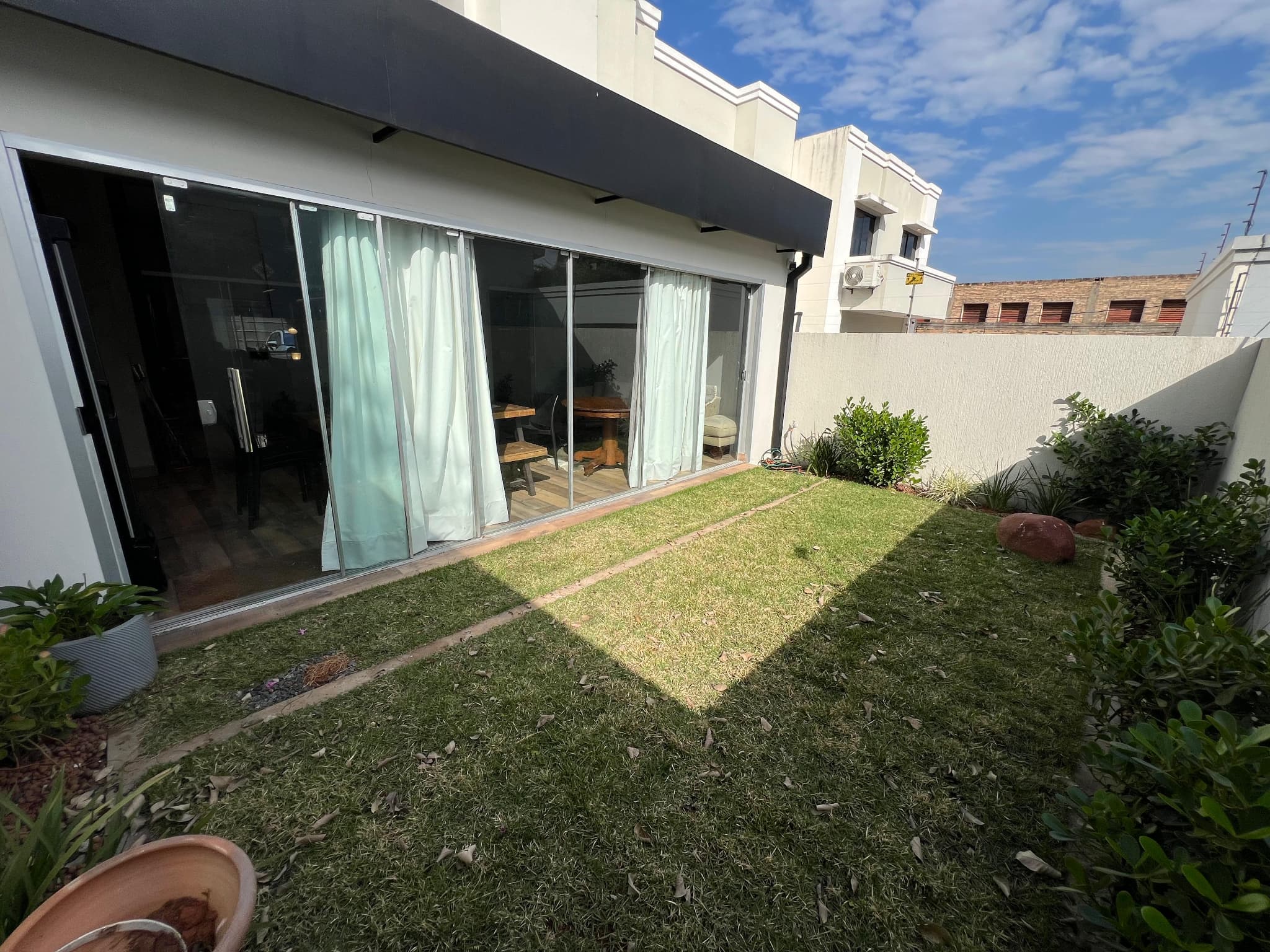 Duplex en Lambare -Totalmente Equipado — foto 4