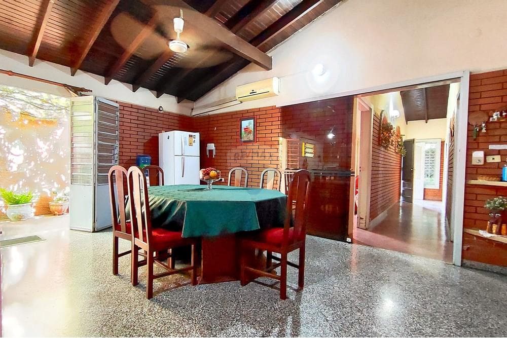 Casa Con Consultorio En Villa Aurelia, foto 2