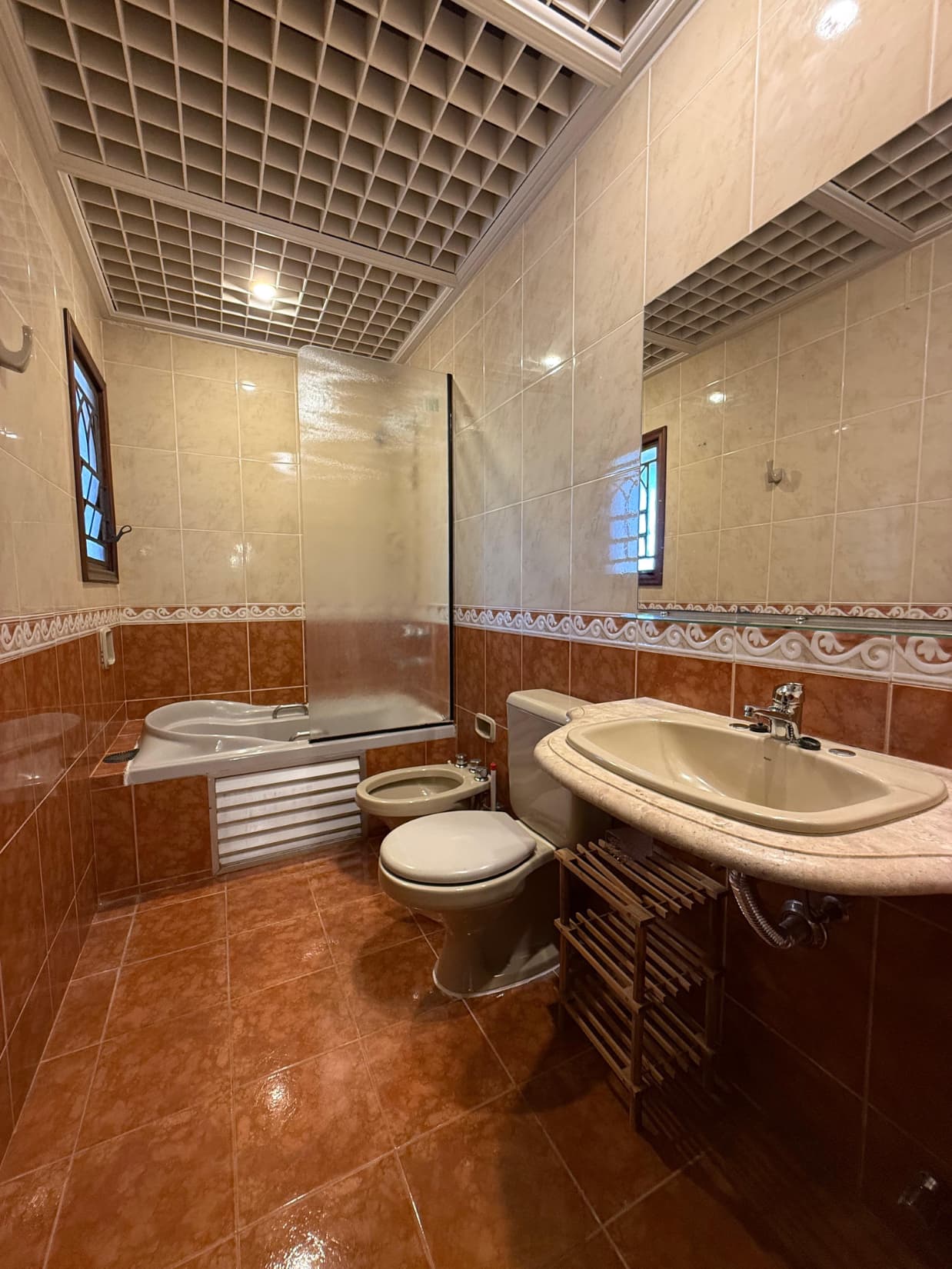 Ykua sati, en alquiler, duplex amoblado de 3 dormitorios, foto 4