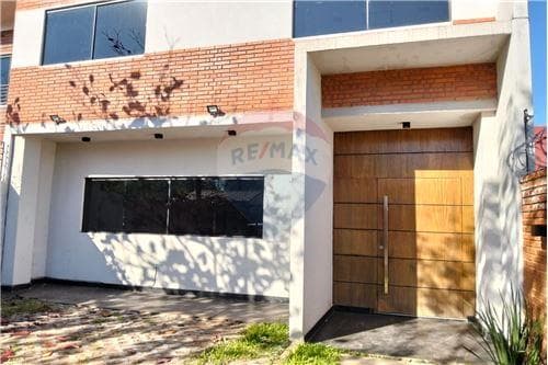 Duplex-Alquiler-PY Central Luque Laurelty, foto 3