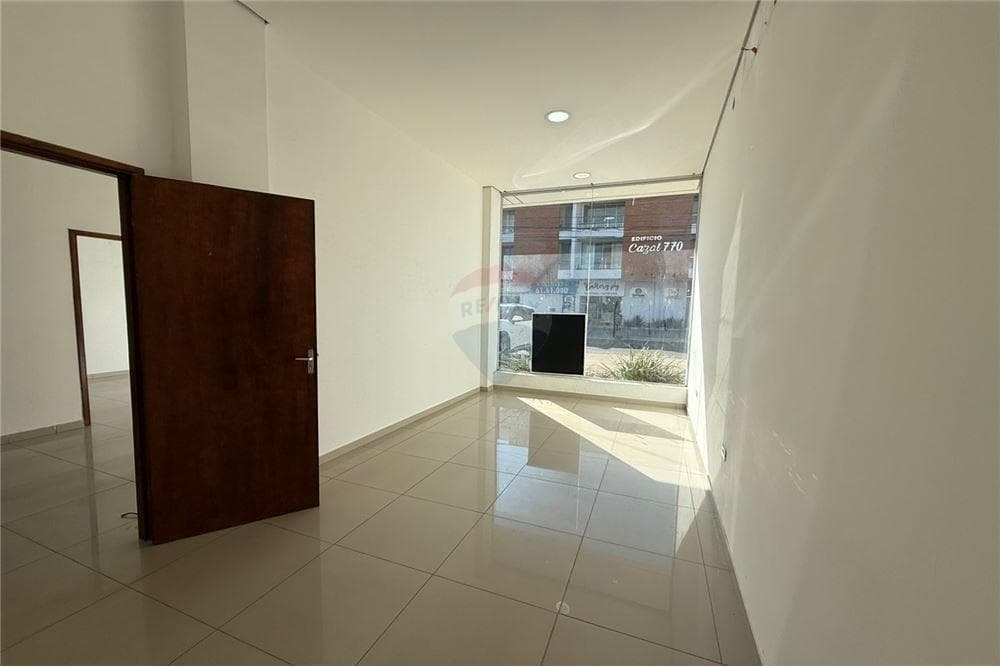 Local Comercial - Alquiler - Paraguay Central Fernando de la Mora, foto 4