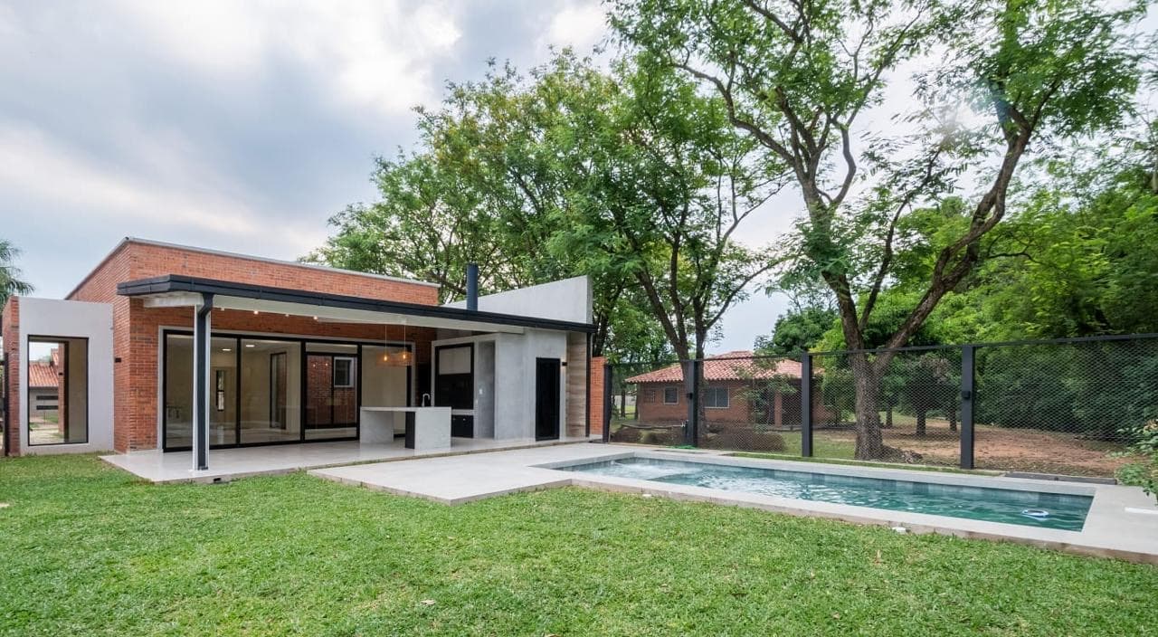 Casa en San Bernardino, foto 3