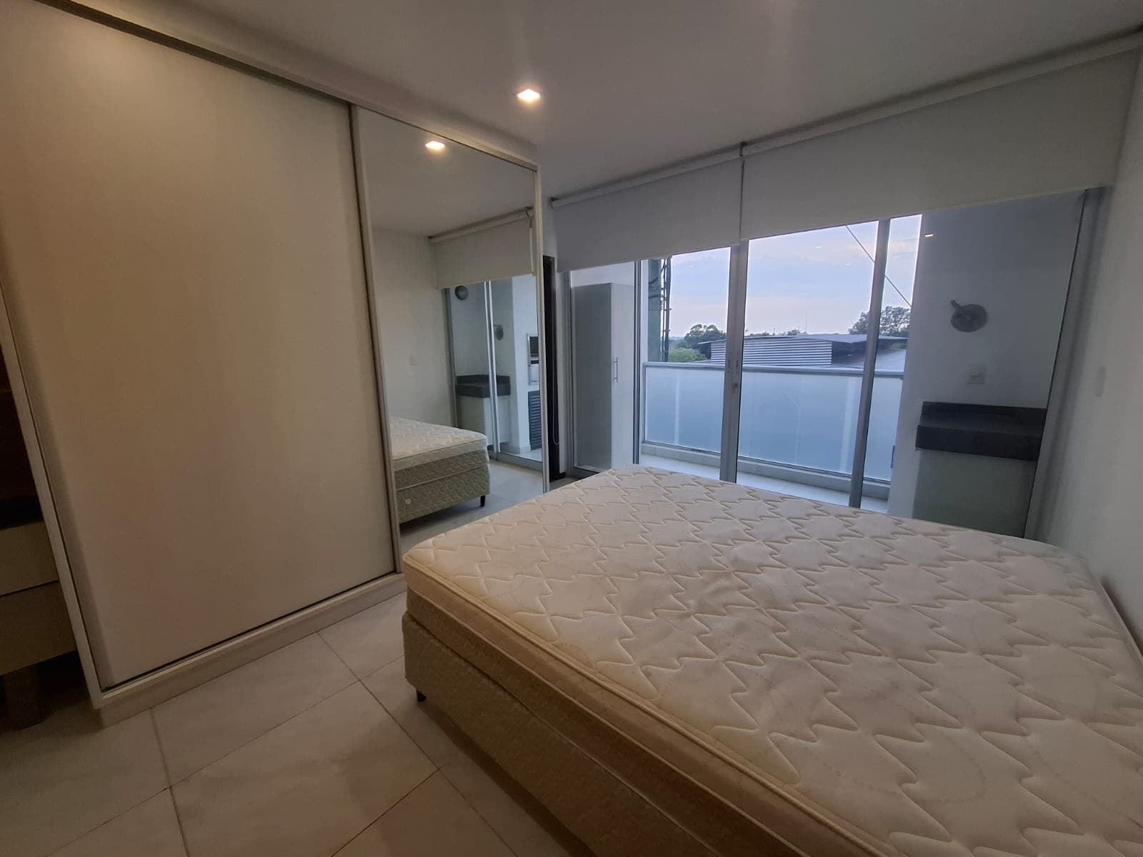 Departamento monoambiente amoblado – edificio rembrandt — foto 3
