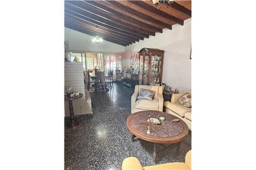 Casa-Venta-PY Asunción Mburicaó, foto 3
