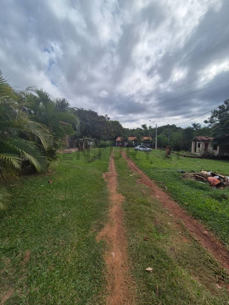 En venta gran terreno con ubicación estratégica en Loma Merlo Luque, foto 2