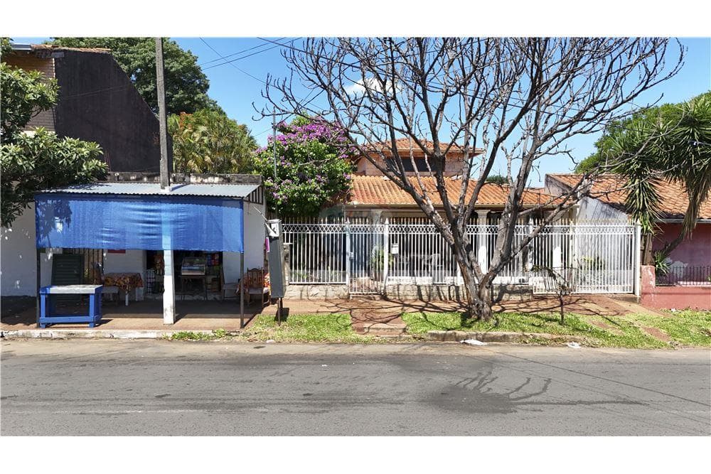 Casa - Venta - Luque, Paraguay, foto 1