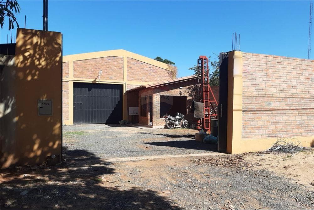 Vendo deposito en San Lorenzo - barcequillo