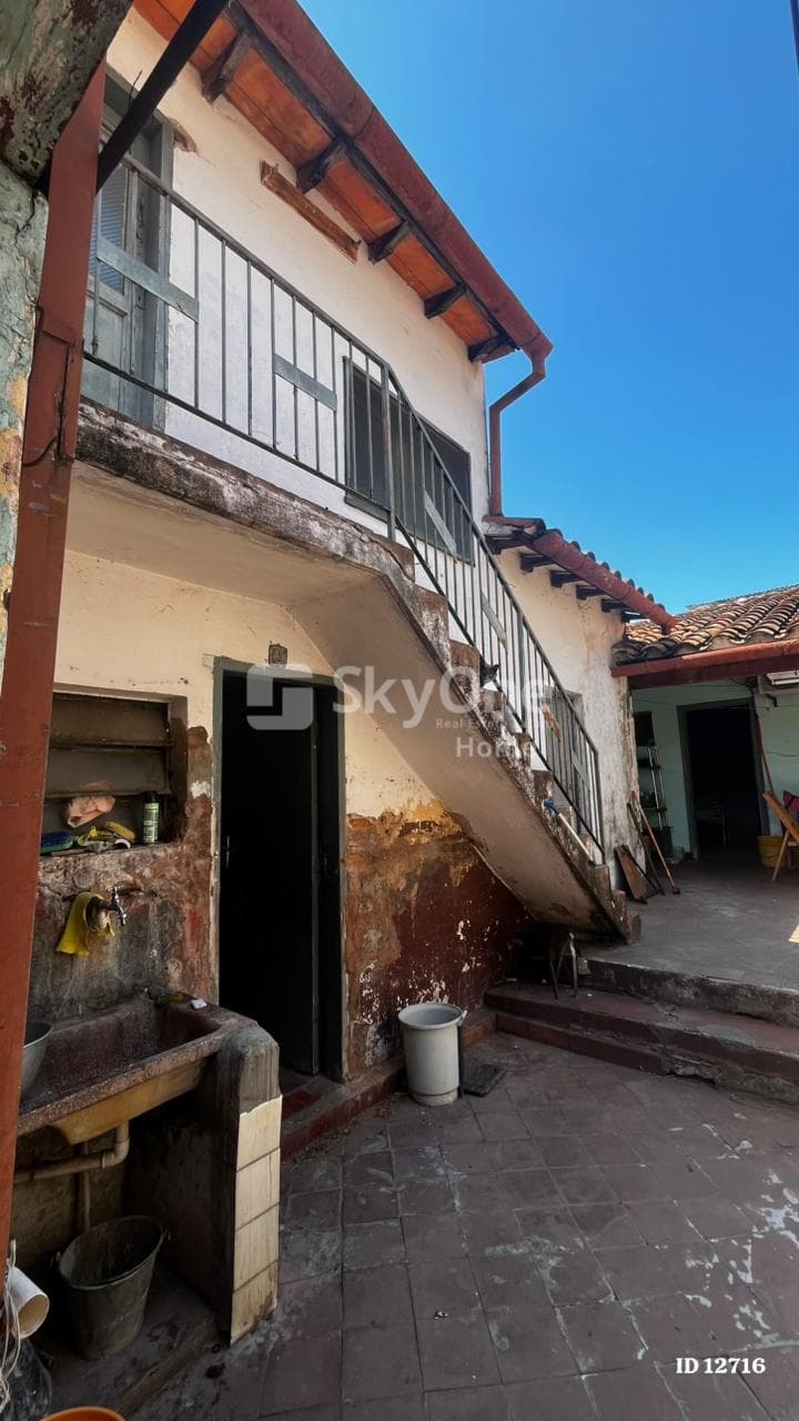De terreno con casa a demoler, foto 3
