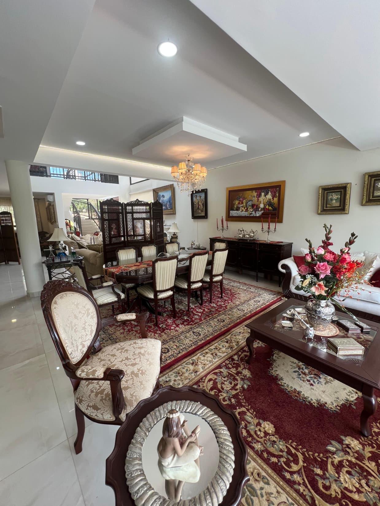*Alquilo Lujosa Residencia Amoblada en San Bernardino - Barrio Sunset Hills*, foto 4