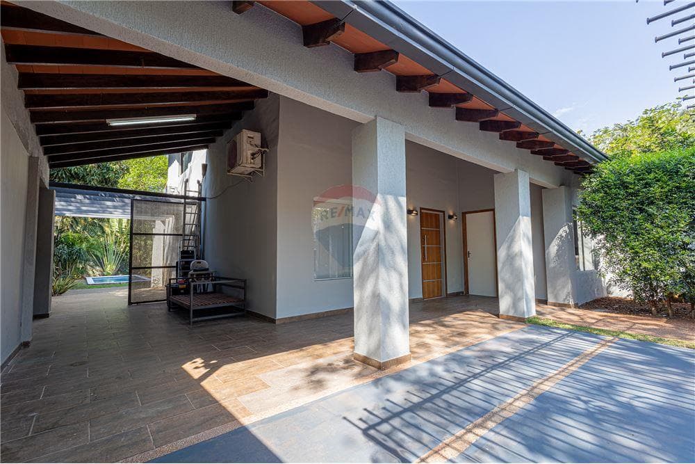 Hermosa Casa Moderna en Venta Luque, Zona Conmebol, foto 3