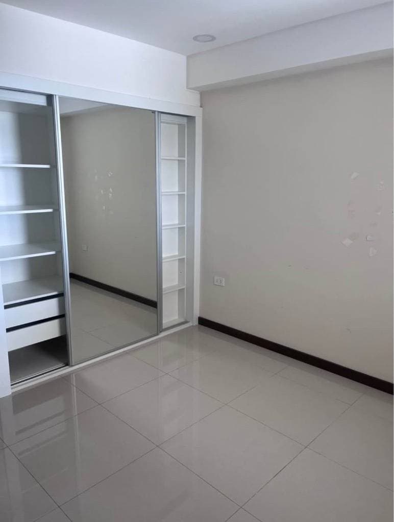 Departamento en The Forest