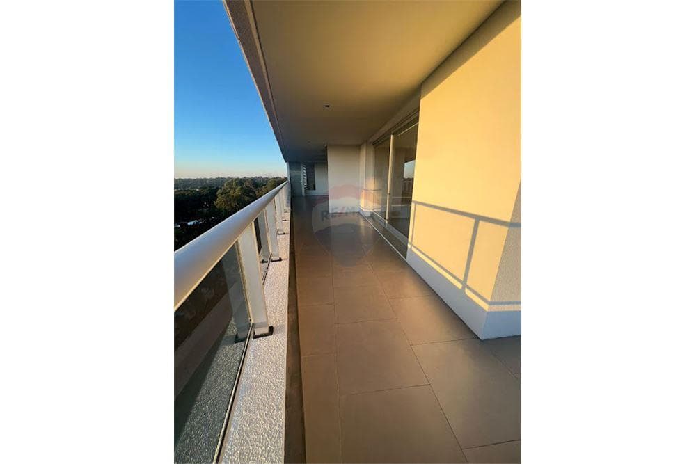 En alquiler departamento en el palacio de los patos — foto 4