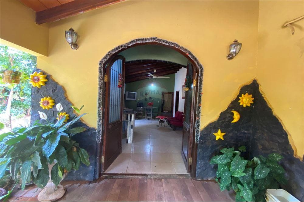 En venta hermosa casa en San Lorenzo, foto 2