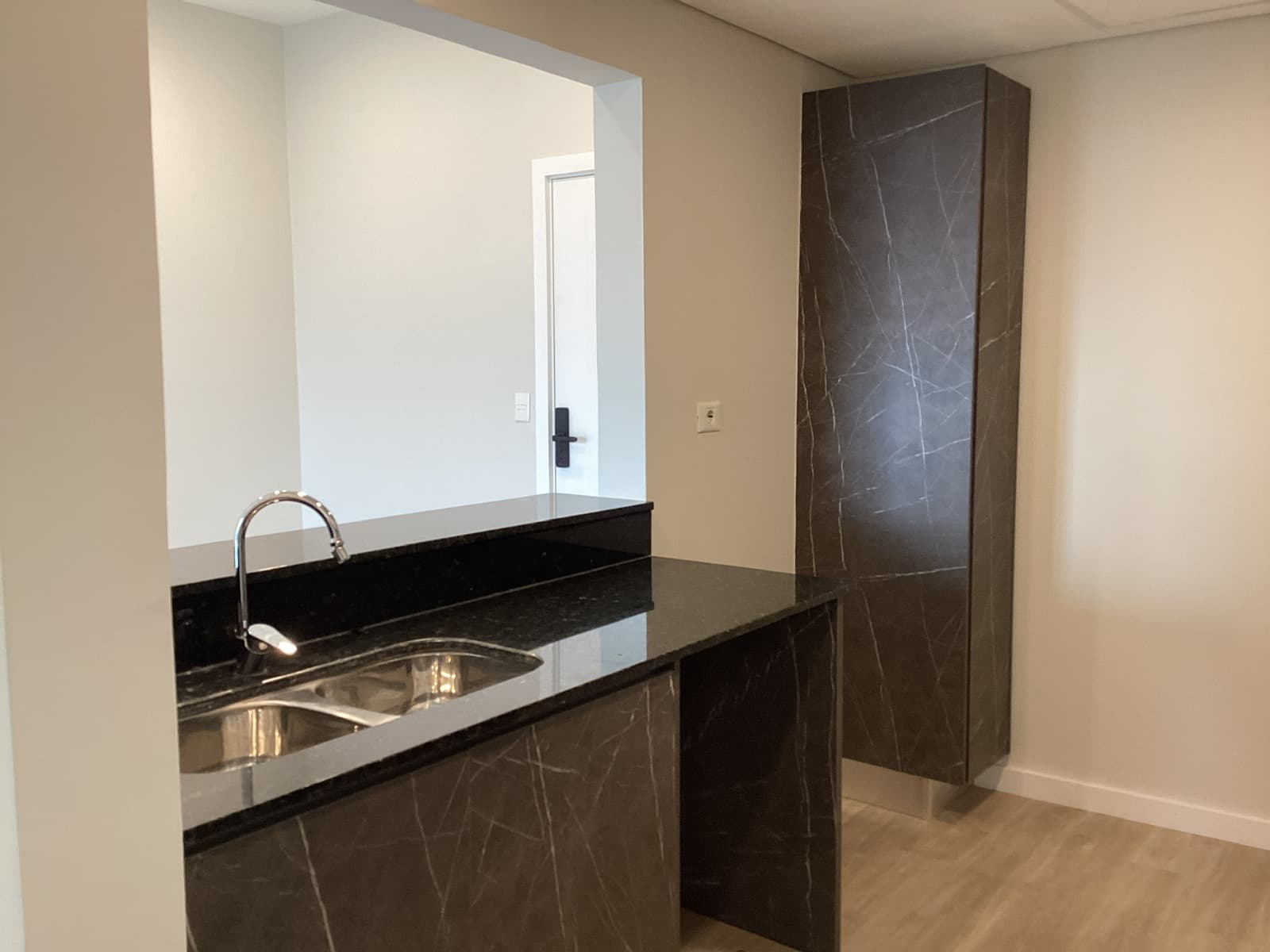 En venta deptartamento de 1 habitacion forvm molas, foto 2