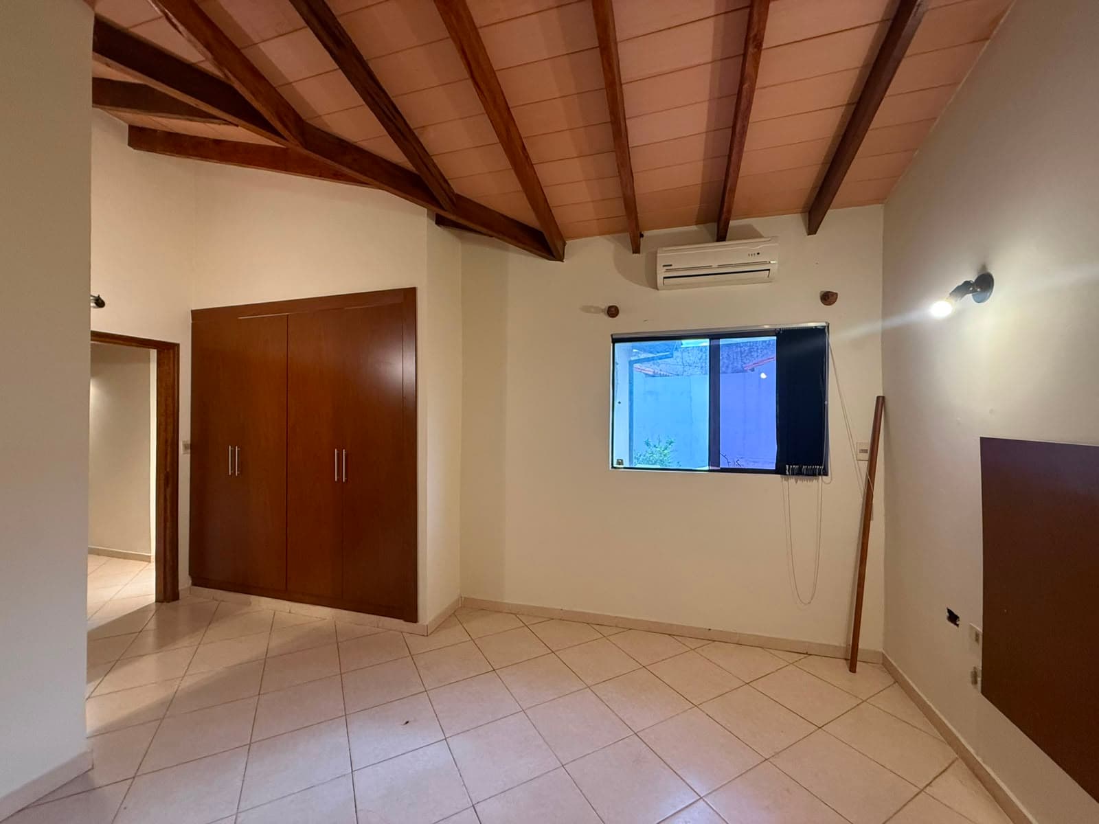 Dúplex de 3 Dormitorios en Fernando de la Mora | Gs. 5.000.000, foto 3