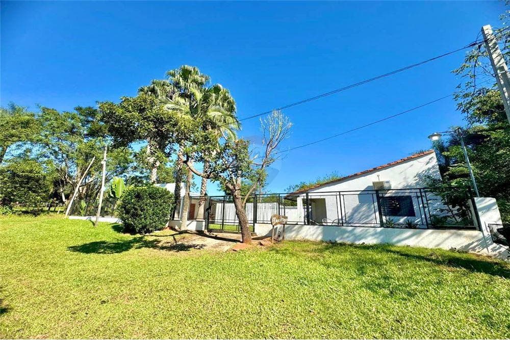 En venta casa en itaugua barrio- mbokajaty