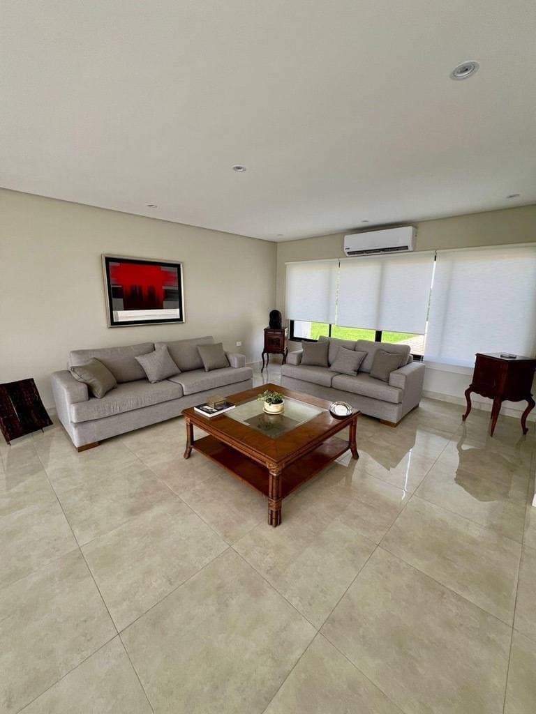 Residencia En Surubi’I Totalmente Amoblada — foto 4