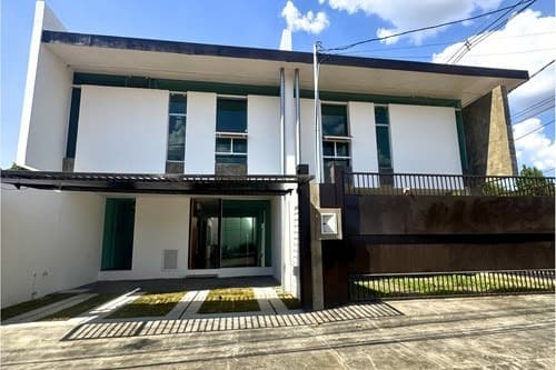 En venta dúplex moderno en Fernando de la Mora - zona norte
