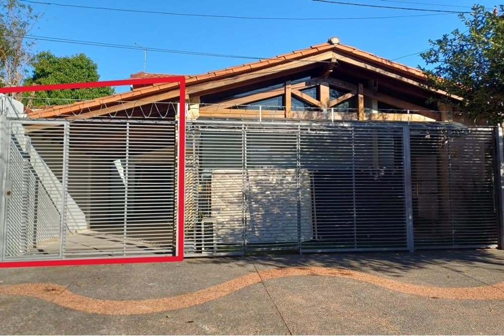 Alquiler de chalet tipo duplex en lambare